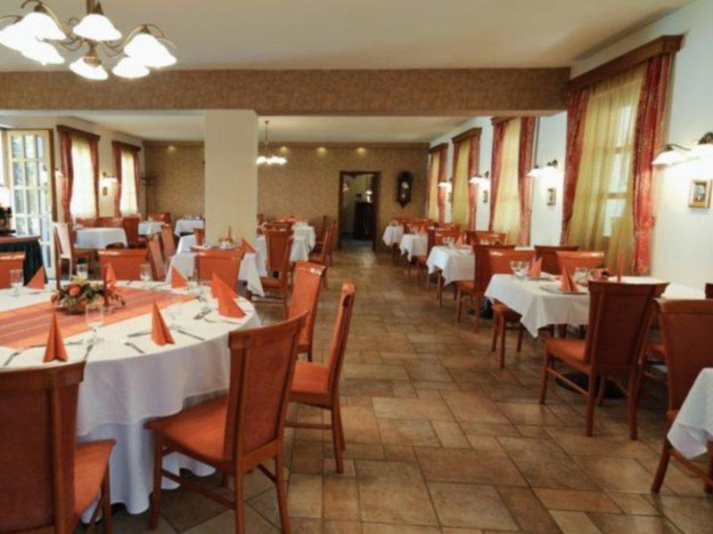 Gastland M0 Hotel & Conference Center Szigetszentmiklos Exterior photo